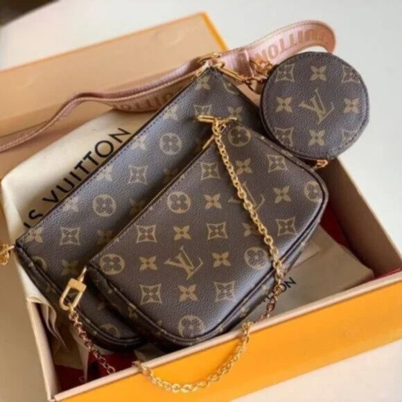 LOUIS VUITTON Rose Claire Monogram Canvas Multi Pochette - Picture 4 of 7